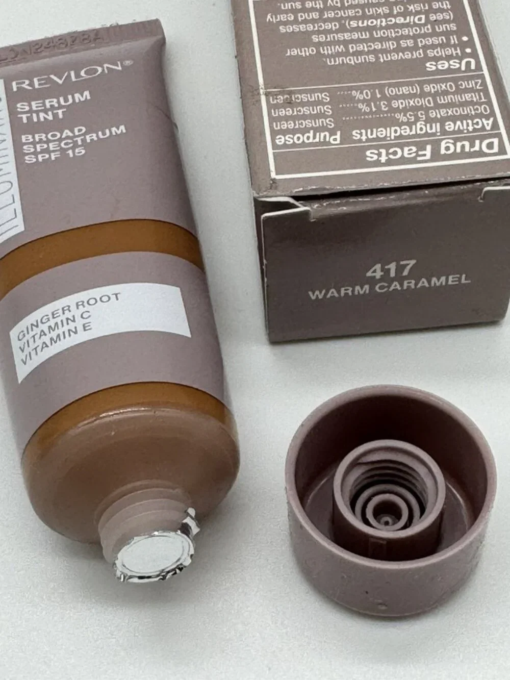 Revlon Illuminance Serum Tint 417 Warm Caramel SFP 15 Ginger Root Vitamin C & E